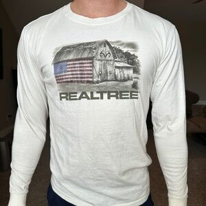 Realtree by Buckhorn River Men's Long Sleeve Medium White T-Shirt
